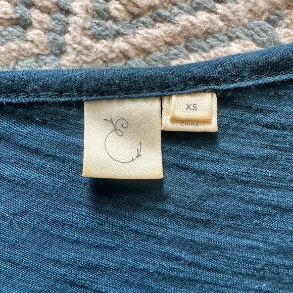 Anthropologie - E by Eloise blue blouse with crochet sleeves - Picture 4 of 6